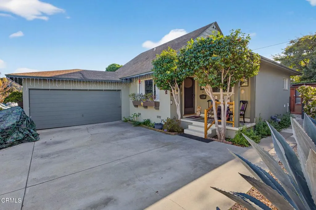 3146 Strathmore Drive, Ventura, California 93003 home-pic-2
