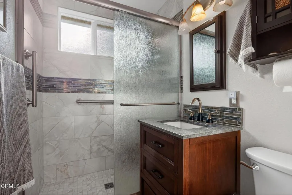 3146 Strathmore Drive, Ventura, California 93003 home-pic-25