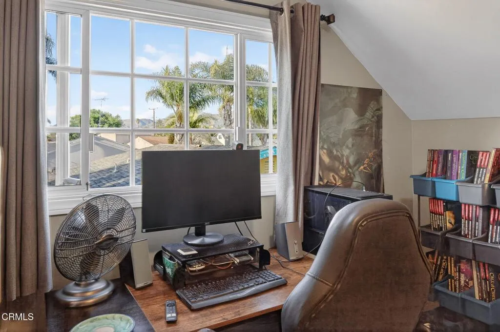 3146 Strathmore Drive, Ventura, California 93003 home-pic-30