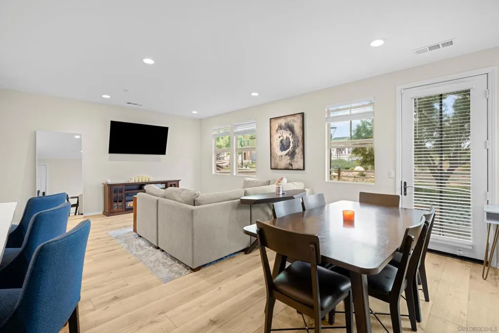 1257 Calle Datura 157, Chula Vista, California 91913 home-pic-8