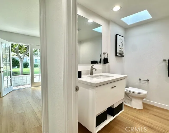 1921 Saint John Road 35c, Seal Beach, California 90740 home-pic-5
