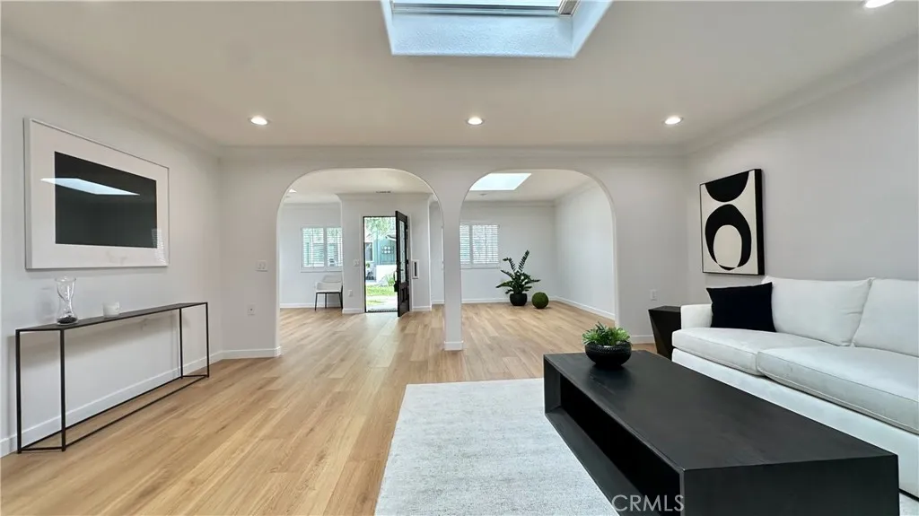 1921 Saint John Road 35c, Seal Beach, California 90740 home-pic-1