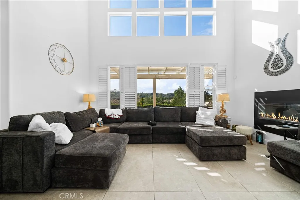 5 Westchester Court, Coto De Caza, California 92679 home-pic-13