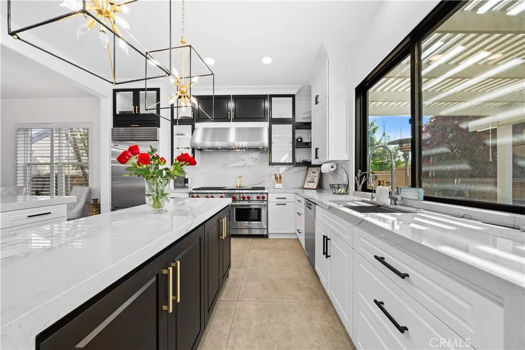 5 Westchester Court, Coto De Caza, California 92679 home-pic-7