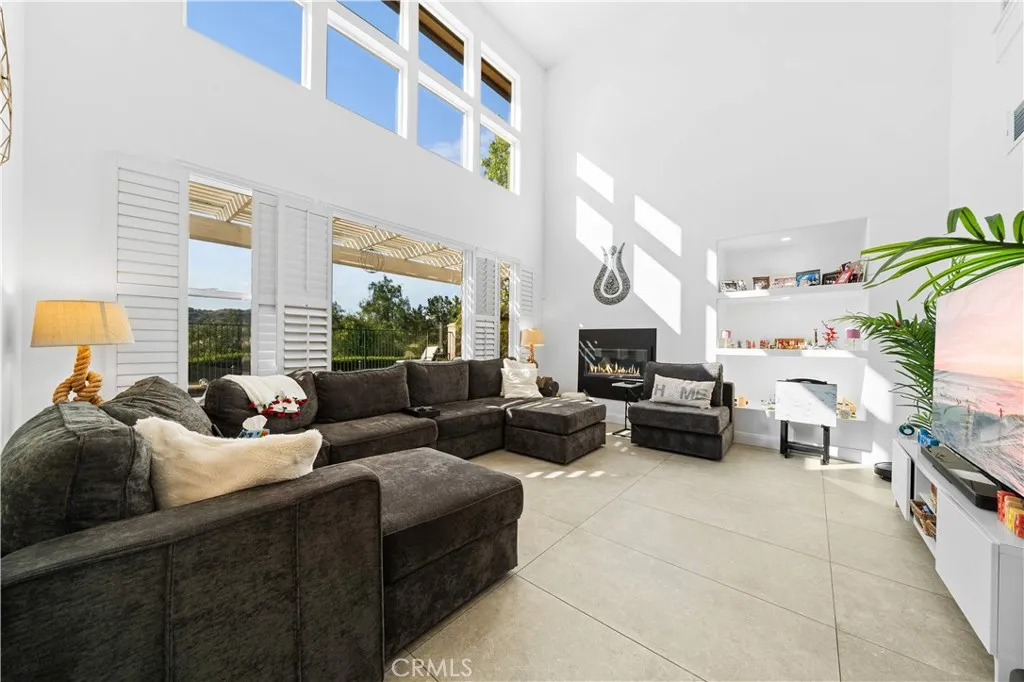 5 Westchester Court, Coto De Caza, California 92679 home-pic-12