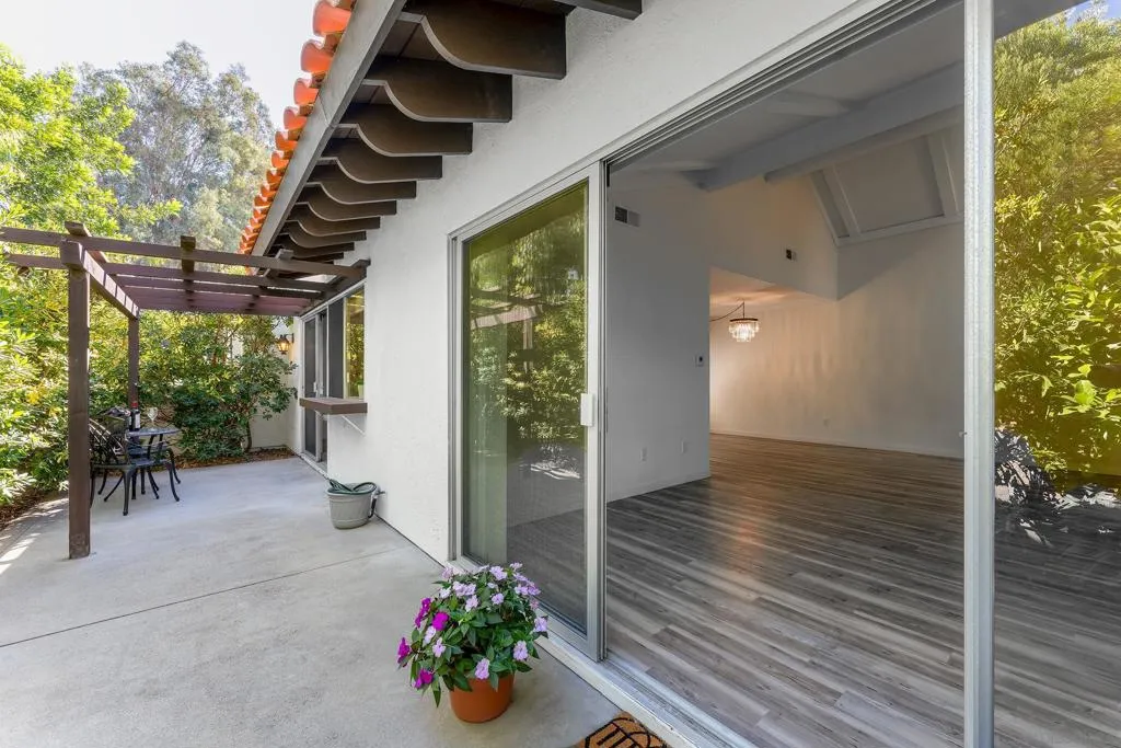 , San Diego, California 92128 home-pic-1