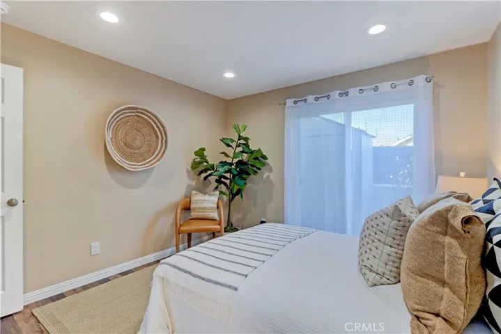 3605 E Anaheim Street 102, Long Beach, California 90804
