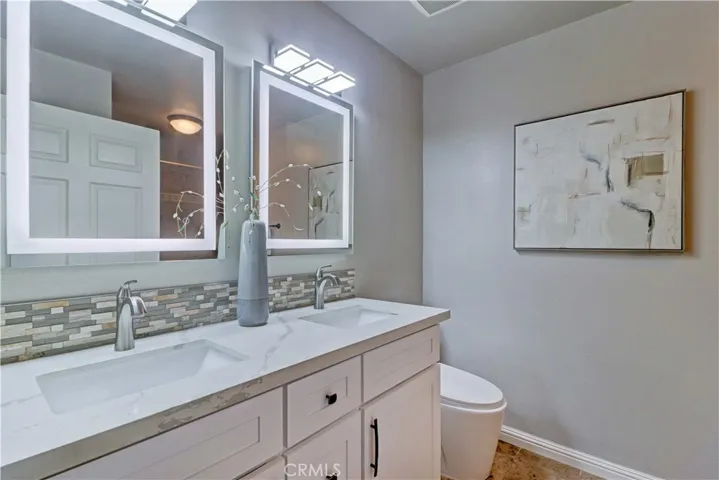 PRIMARY BATHROOM!