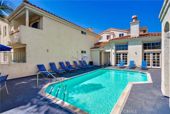 3605 E Anaheim Street 102, Long Beach, California 90804