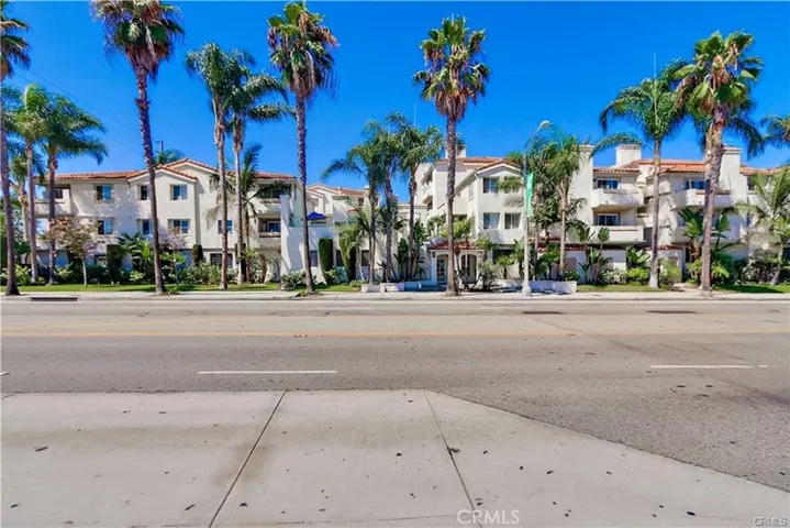 3605 E Anaheim Street 102, Long Beach, California 90804