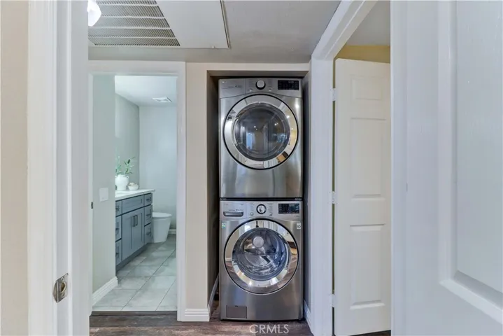 Inside Laundry!