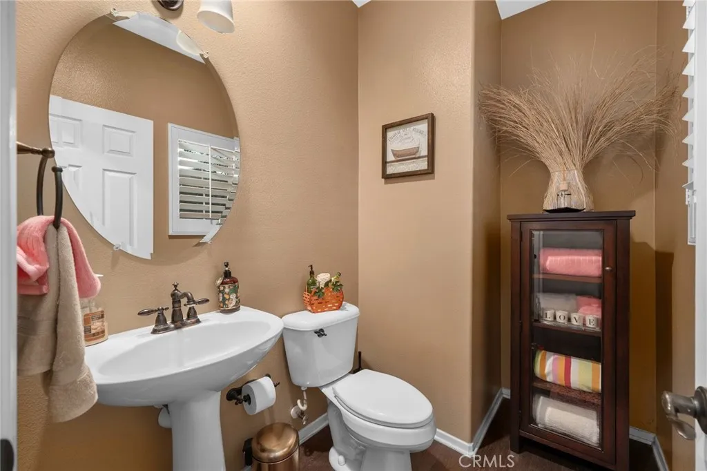 4140 Garvey Way, Riverside, California 92501 home-pic-8