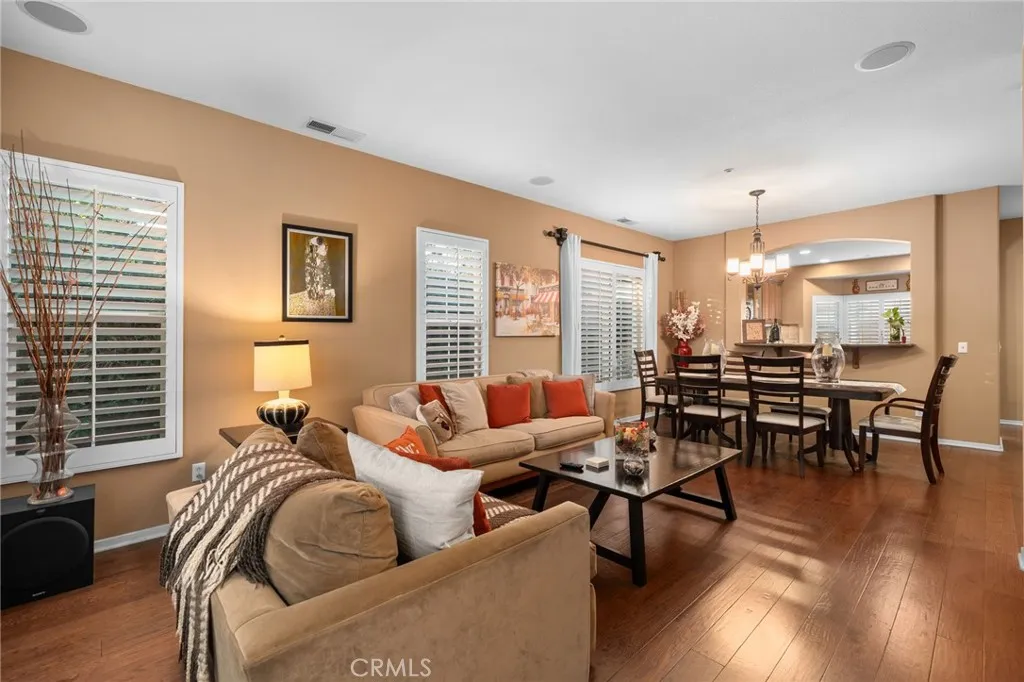 4140 Garvey Way, Riverside, California 92501 home-pic-3