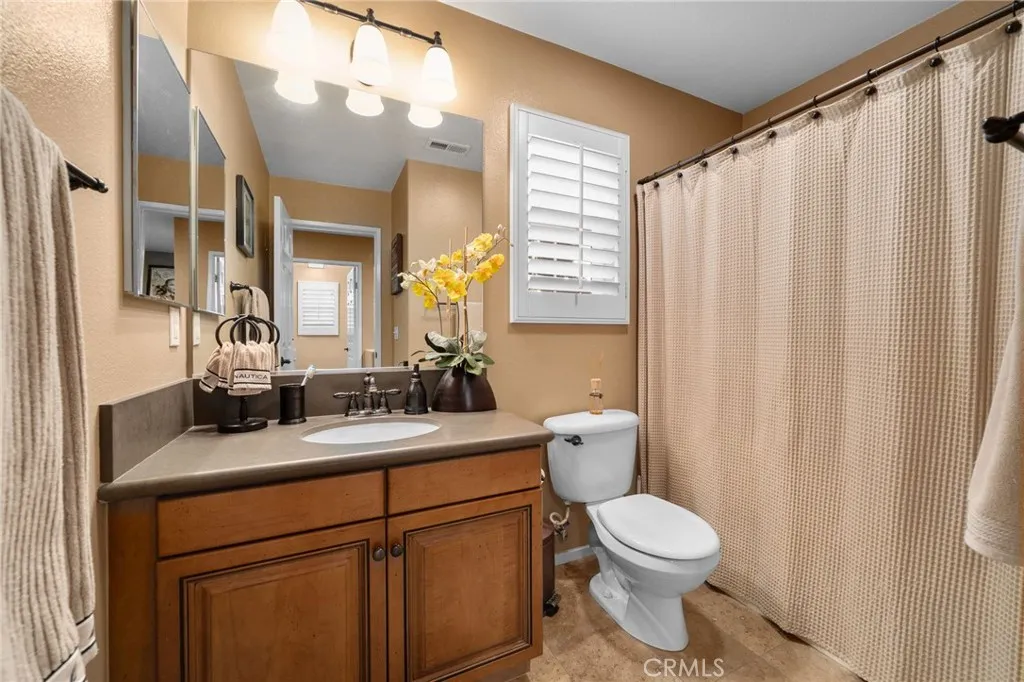 4140 Garvey Way, Riverside, California 92501 home-pic-15