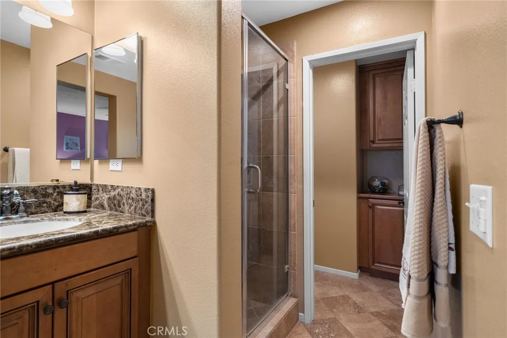 4140 Garvey Way, Riverside, California 92501 home-pic-13