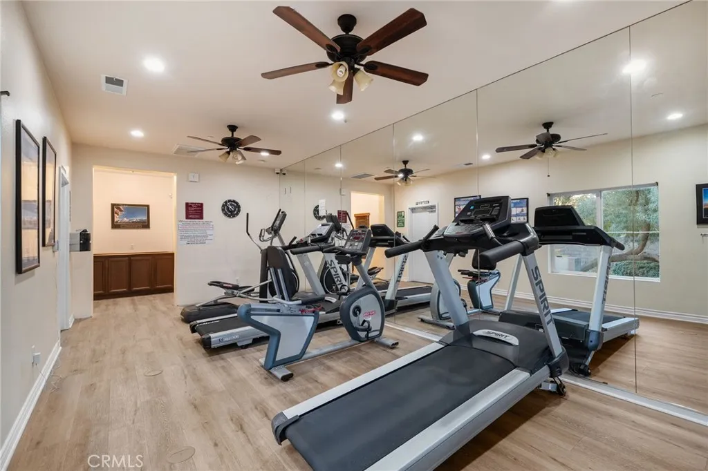 4140 Garvey Way, Riverside, California 92501 home-pic-24
