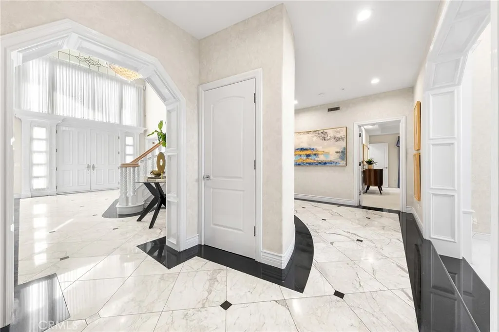 209 W Camino Real, Arcadia, California 91007 home-pic-13