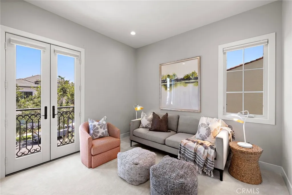 93 Interstellar, Irvine, California 92618 home-pic-36