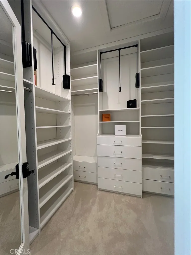 93 Interstellar, Irvine, California 92618 home-pic-32