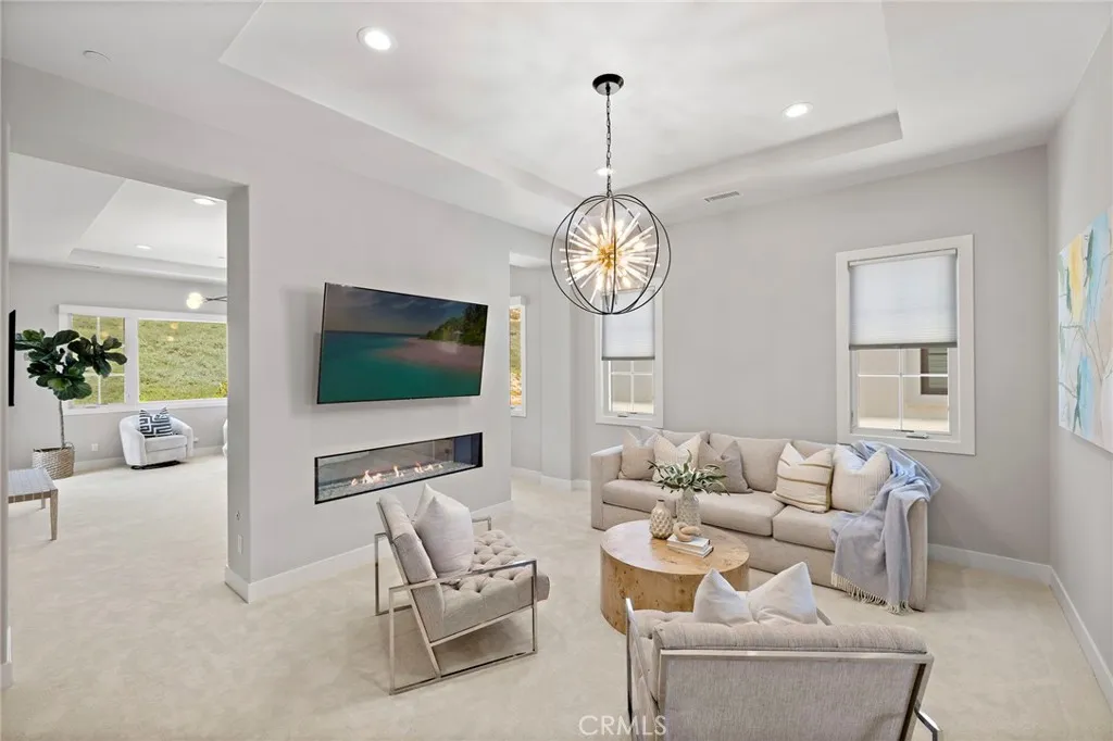 93 Interstellar, Irvine, California 92618 home-pic-28