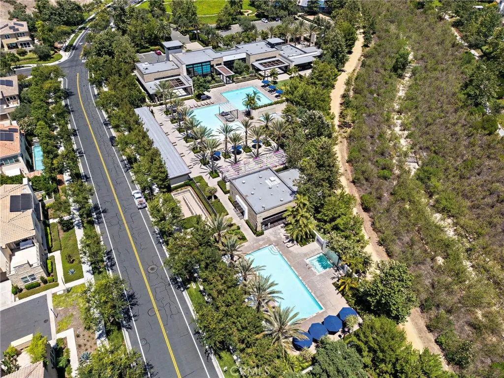 93 Interstellar, Irvine, California 92618 home-pic-51