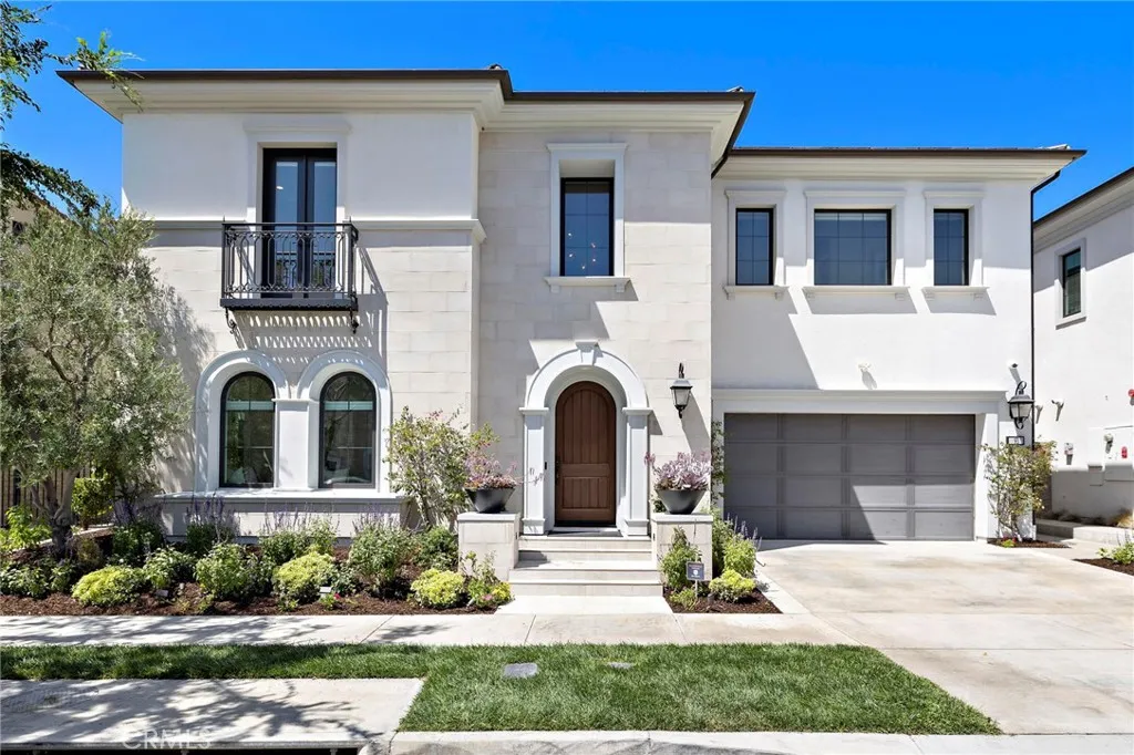 93 Interstellar, Irvine, California 92618 home-pic-3