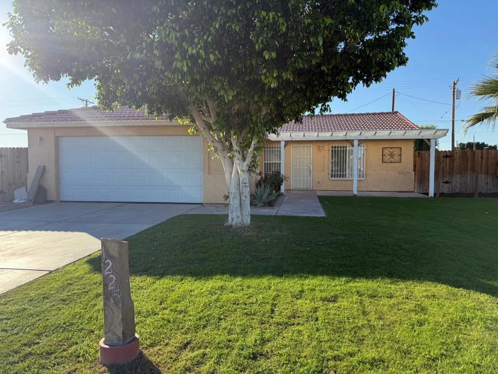 1225 Sargo Avenue, Thermal, California 92274 home-pic-0