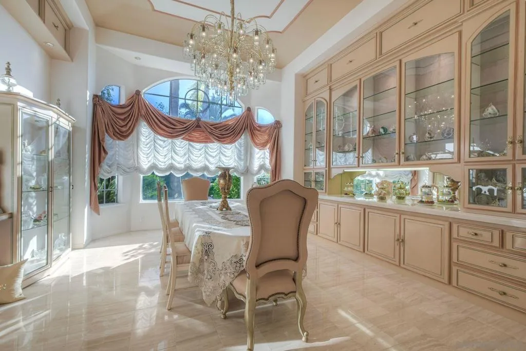 13455 Old Winery Road, Poway, California 92064 home-pic-10