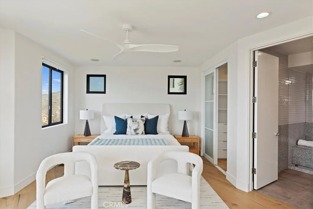 1425 Skyline, Laguna Beach, California 92651 home-pic-19