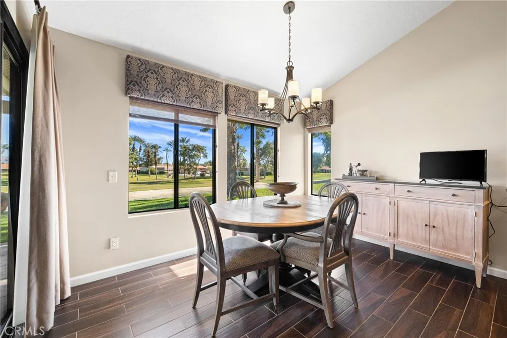 41390 Kansas, Palm Desert, California 92211 home-pic-21