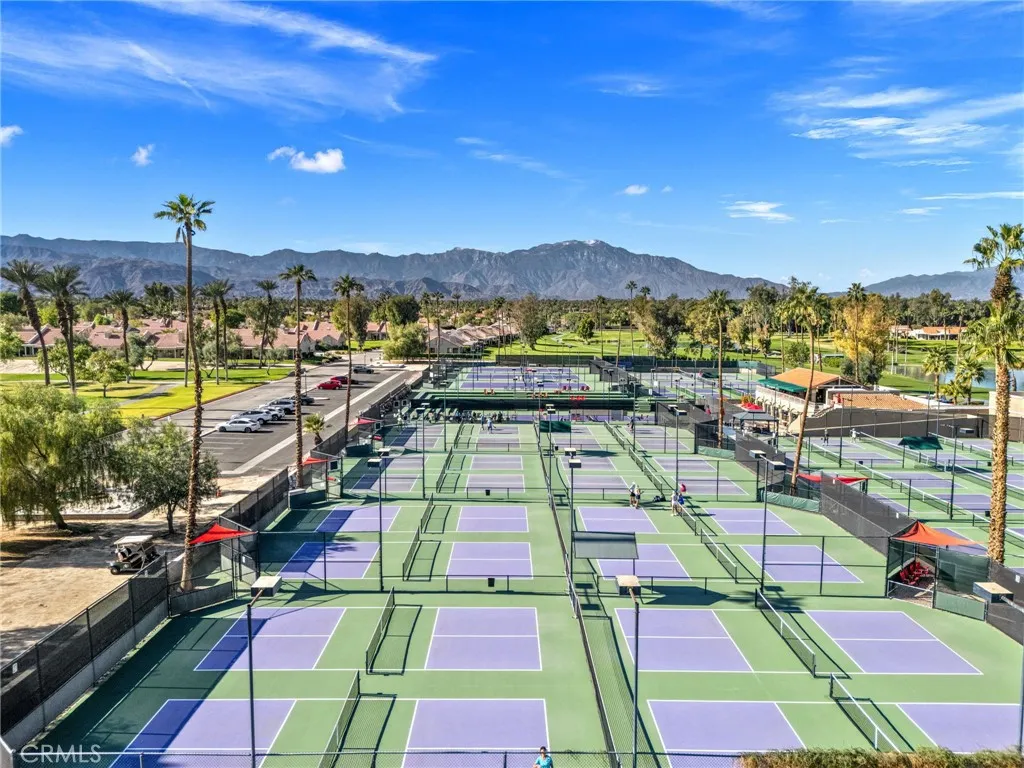 41390 Kansas, Palm Desert, California 92211 home-pic-44