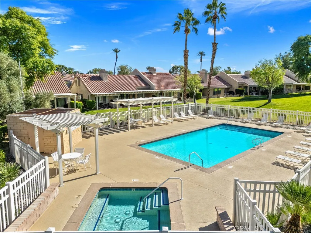 41390 Kansas, Palm Desert, California 92211 home-pic-48