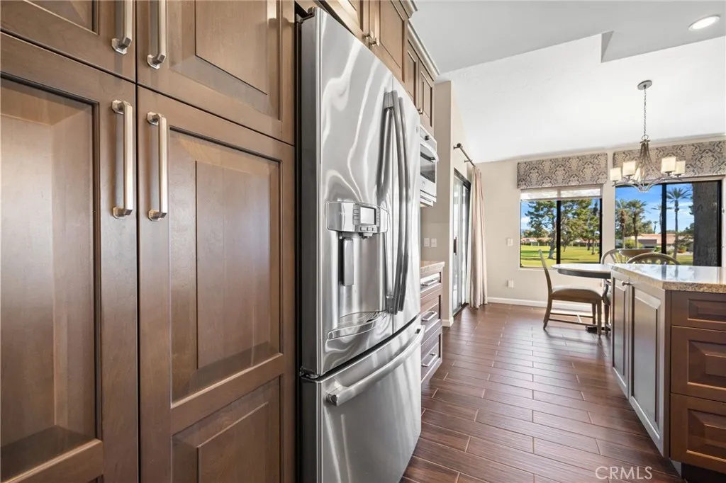 41390 Kansas, Palm Desert, California 92211 home-pic-17