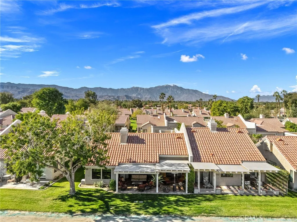 41390 Kansas, Palm Desert, California 92211 home-pic-41