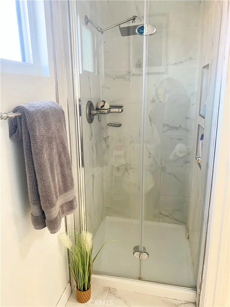 1450 W W 146th Street 2, Gardena, California 90247 home-pic-20