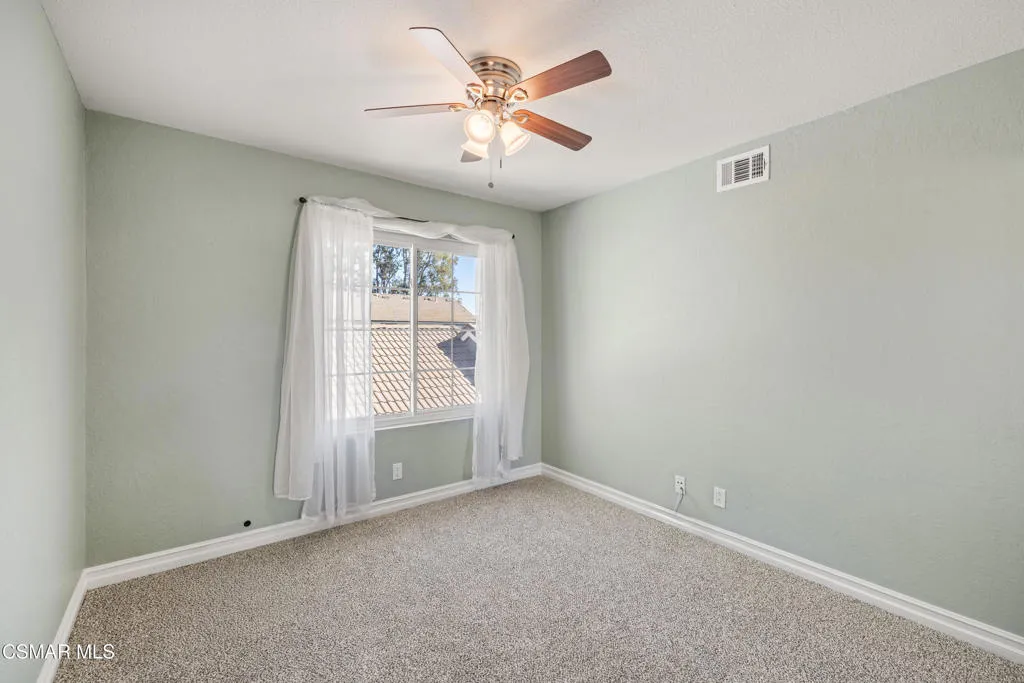 365 Jeremiah Drive C, Simi Valley, California 93065 home-pic-20