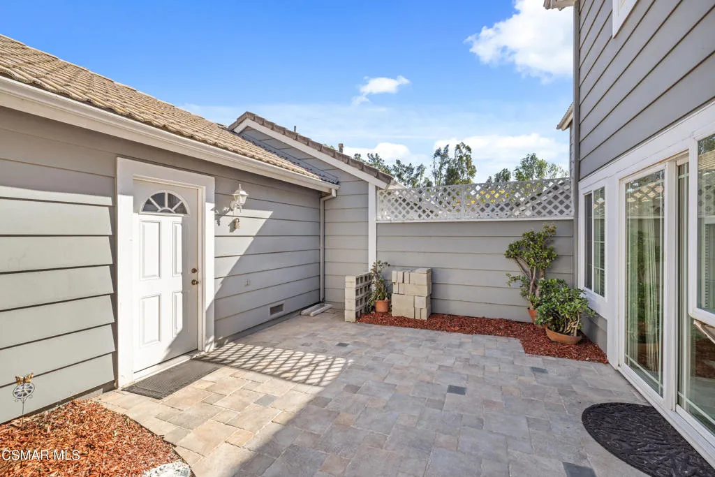 365 Jeremiah Drive C, Simi Valley, California 93065 home-pic-25