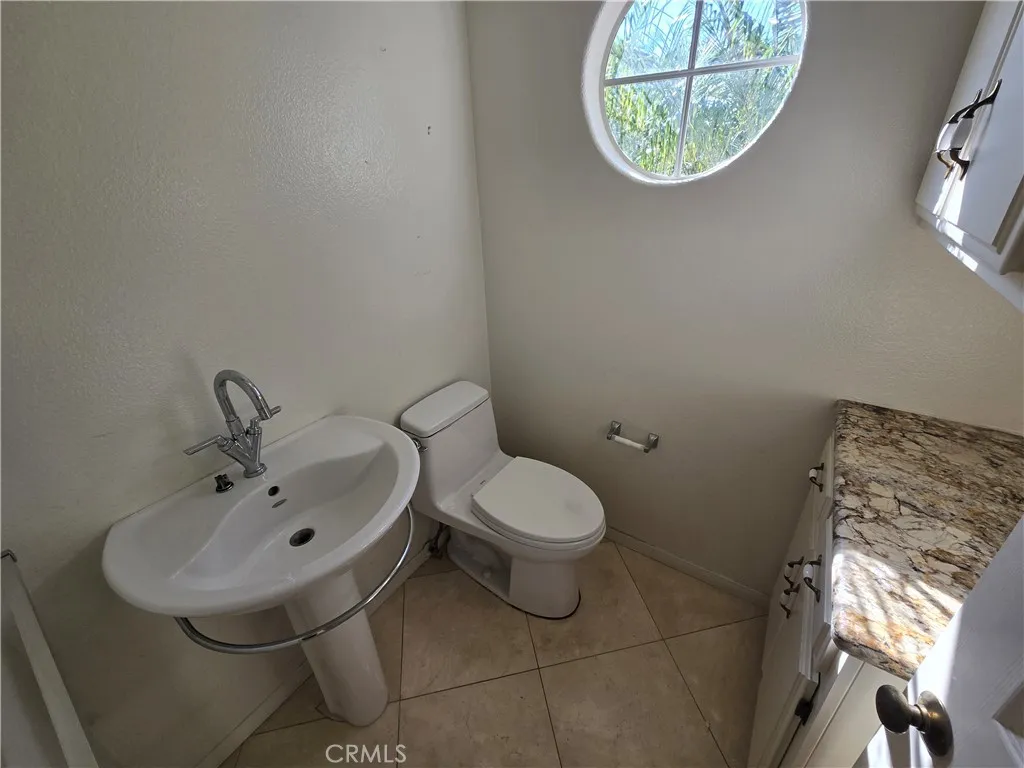 18 Laconia, Irvine, California 92614 home-pic-15