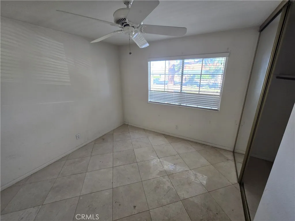 18 Laconia, Irvine, California 92614 home-pic-6