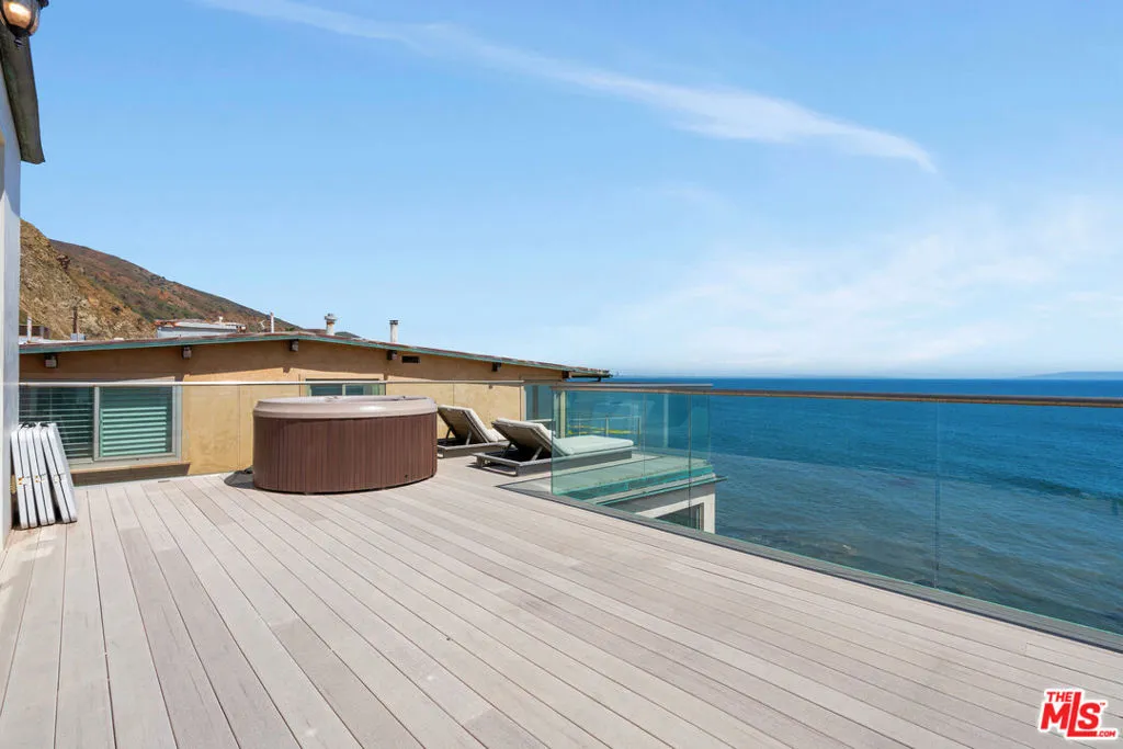 19824 Pacific Coast Highway, Malibu, California 90265 home-pic-25