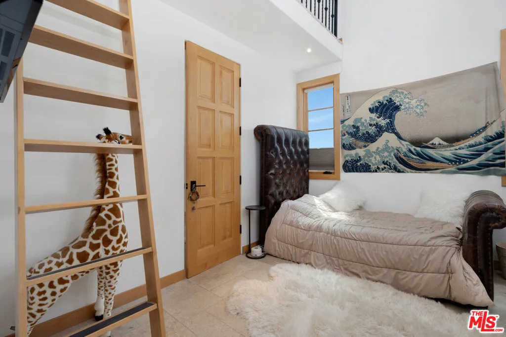 19824 Pacific Coast Highway, Malibu, California 90265 home-pic-20