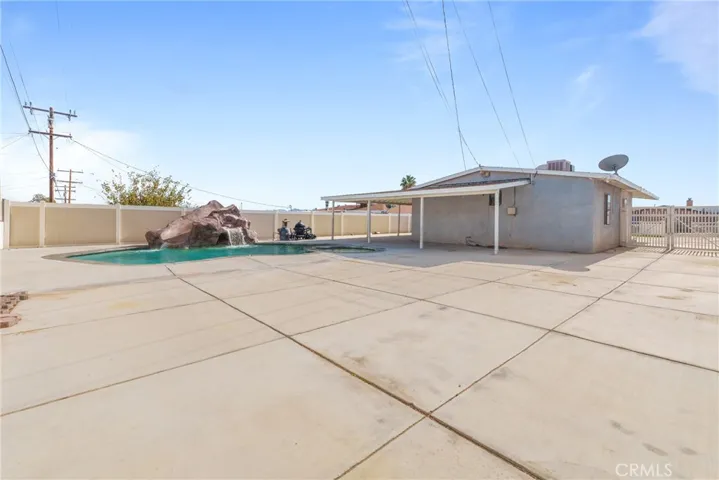 913 E Virginia, Barstow, California 92311