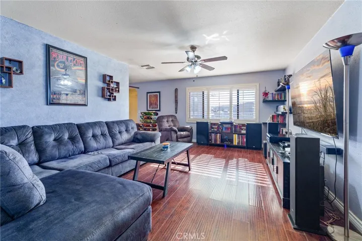 913 E Virginia, Barstow, California 92311