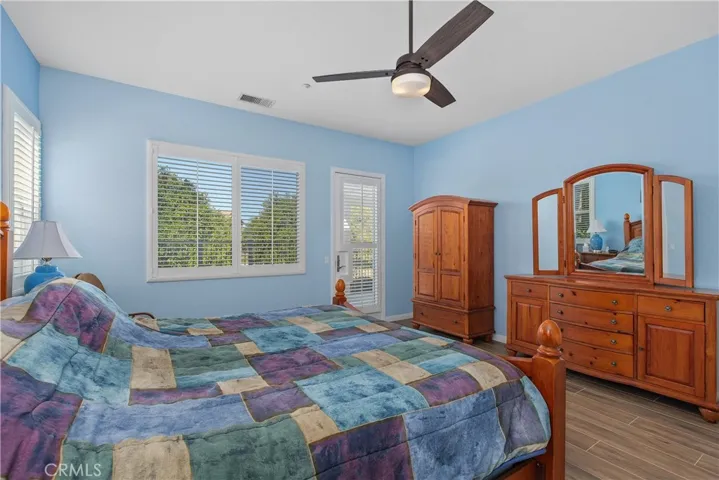 More views of the citrus groves here.