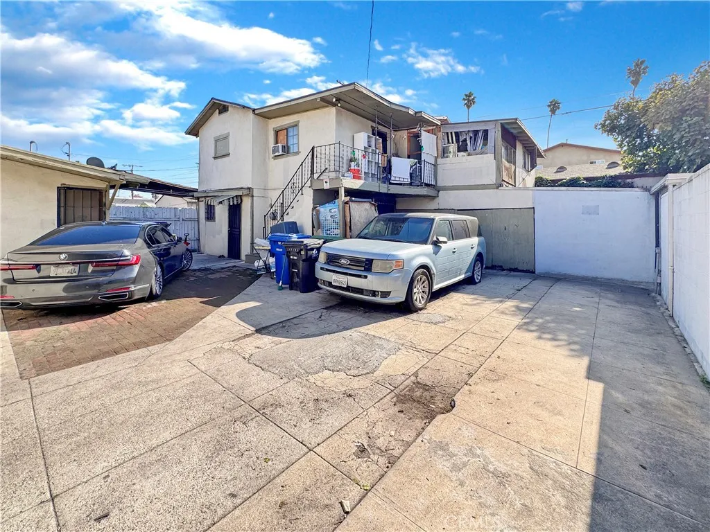 614 W 60th Street, Los Angeles, California 90044 home-pic-22