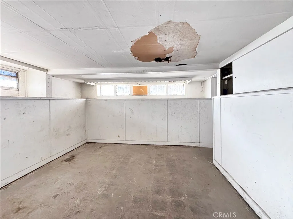 614 W 60th Street, Los Angeles, California 90044 home-pic-20