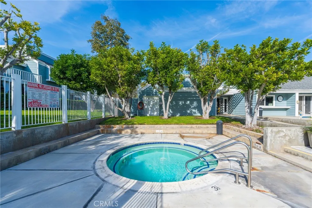 6020 Bixby Village 63, Long Beach, California 90803 home-pic-30