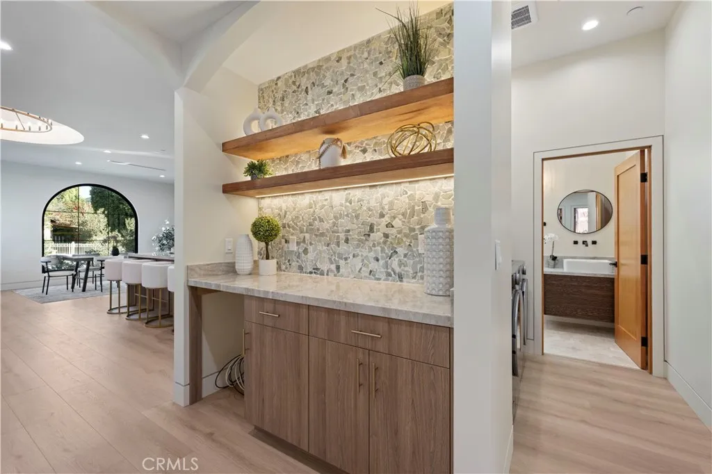 4026 Garden Avenue, Los Angeles, California 90039 home-pic-31