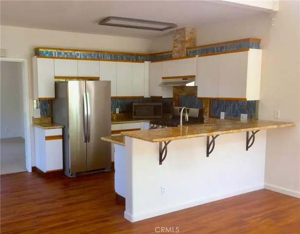 Picture prior tenant