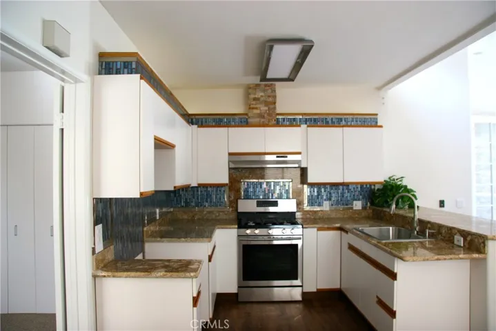 Picture prior tenant